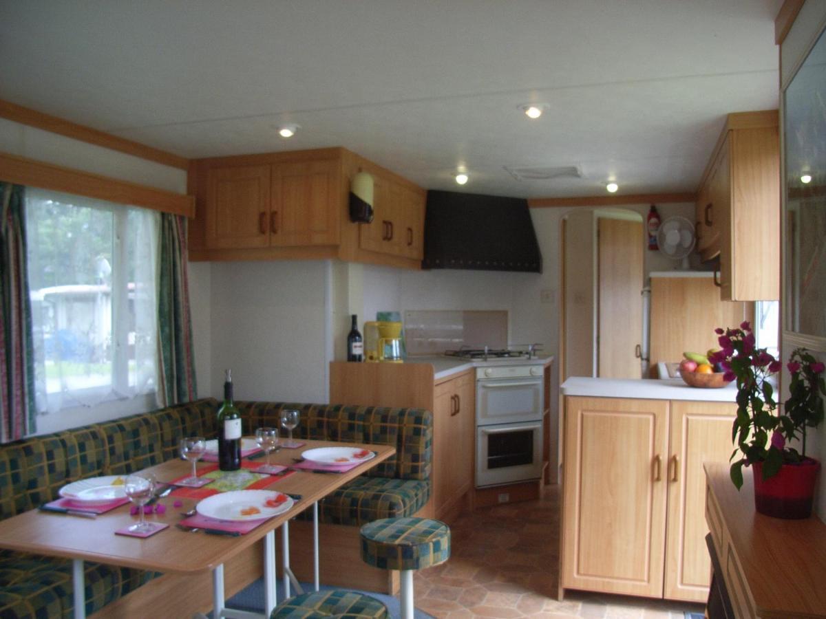 Altogold Swiss Holidays At Manor Farm 5* Hébergement de vacances *